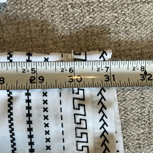 BEBE SMOCKED WAIST HALTER WHITE/BLACK  JUMPSUIT SIZE S - Picture 10 of 12